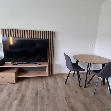 All In Apart Apartament *