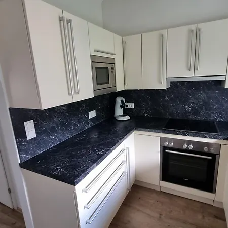 All In Apart Apartment